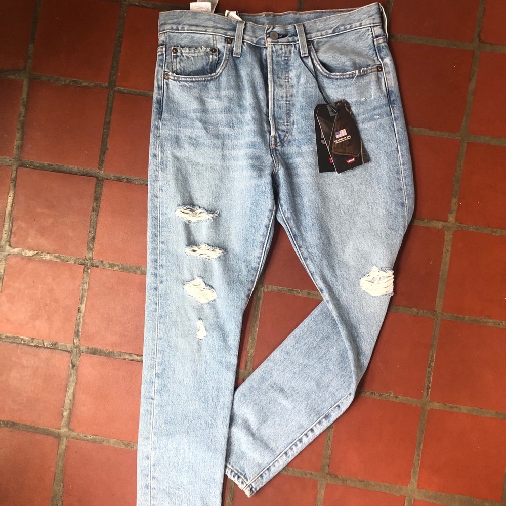 NWT Levi’s